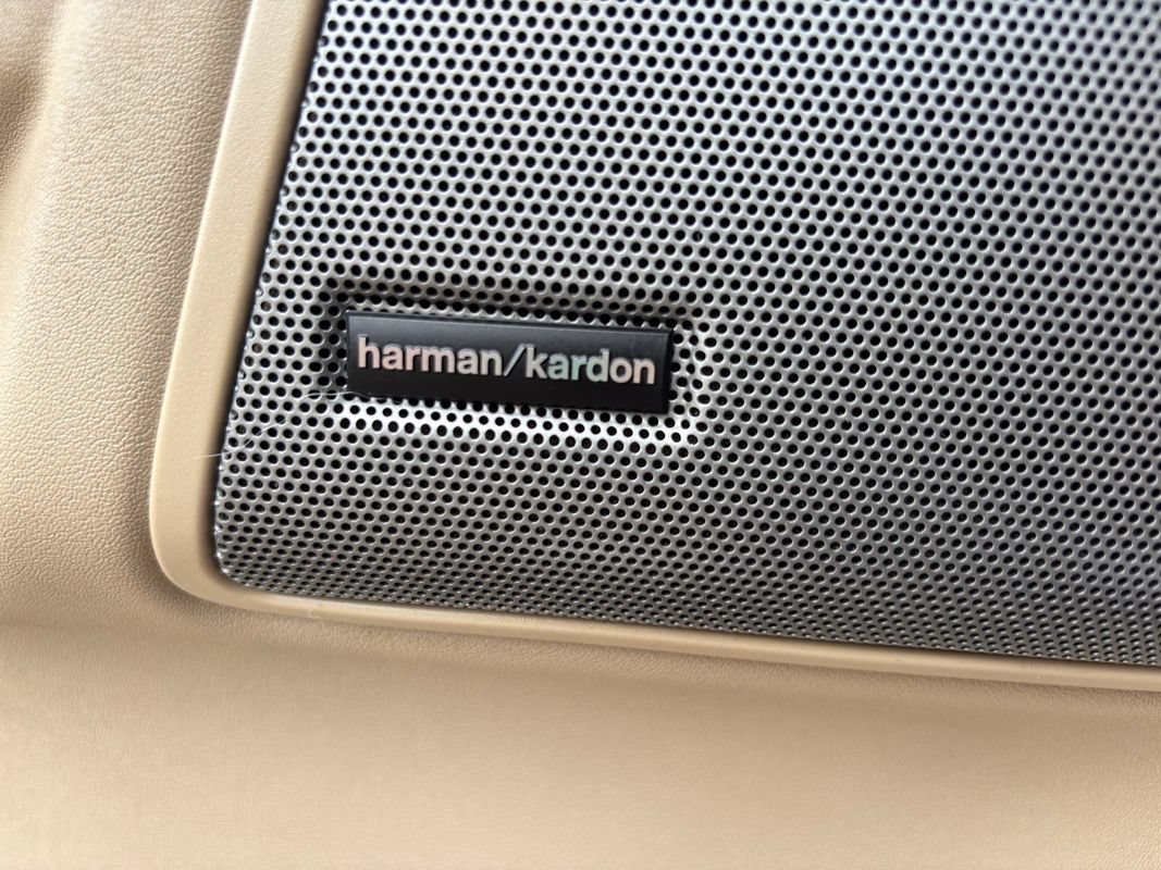 Used 2011 Land Rover LR4 HSE AWD/4WD image 39