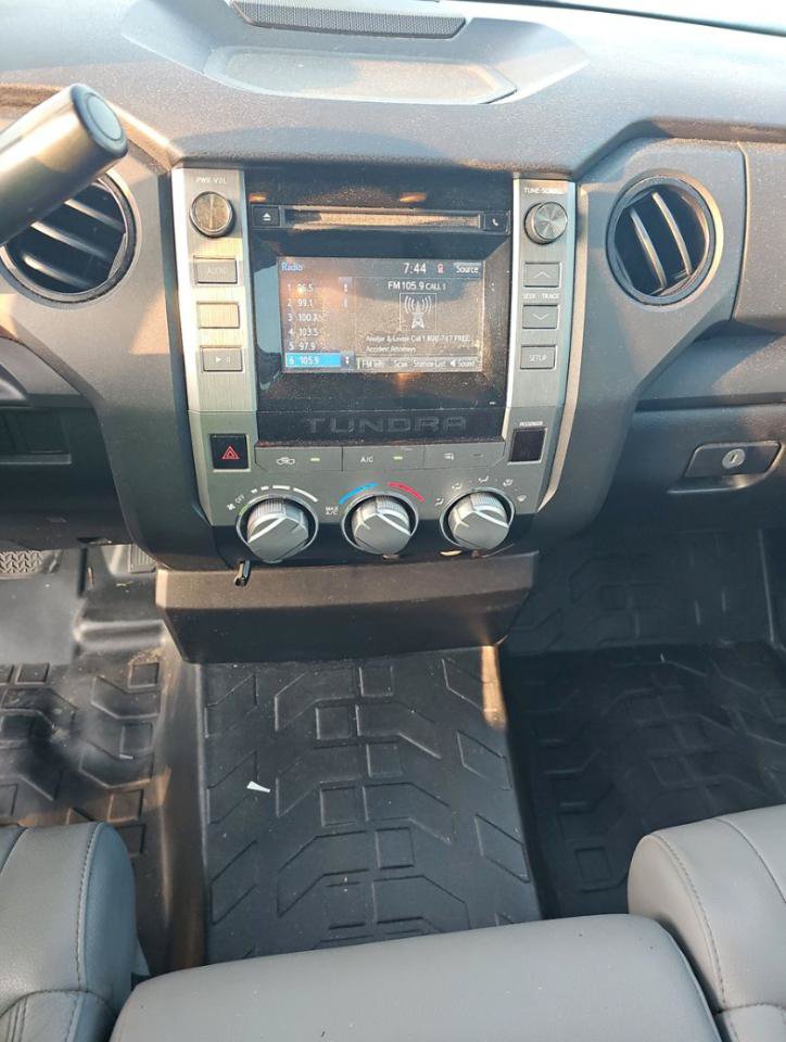 Used 2014 Toyota Tundra SR RWD image 10