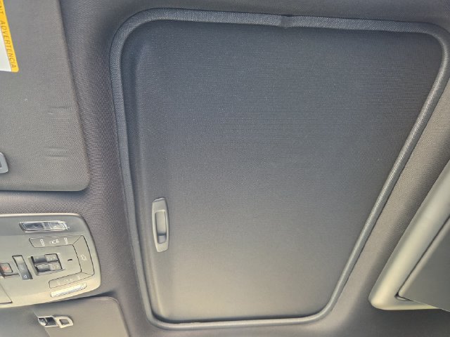 Used 2026 Toyota Sienna Platinum AWD/4WD image 22