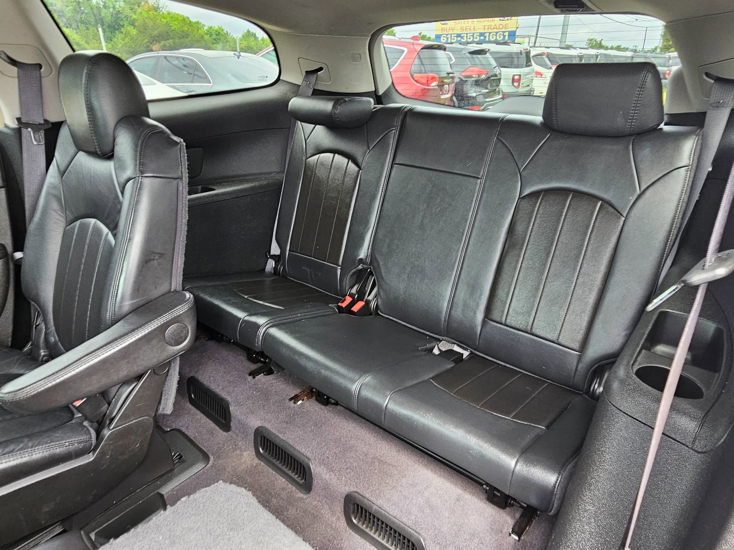 Used 2010 Buick Enclave CXL FWD image 5