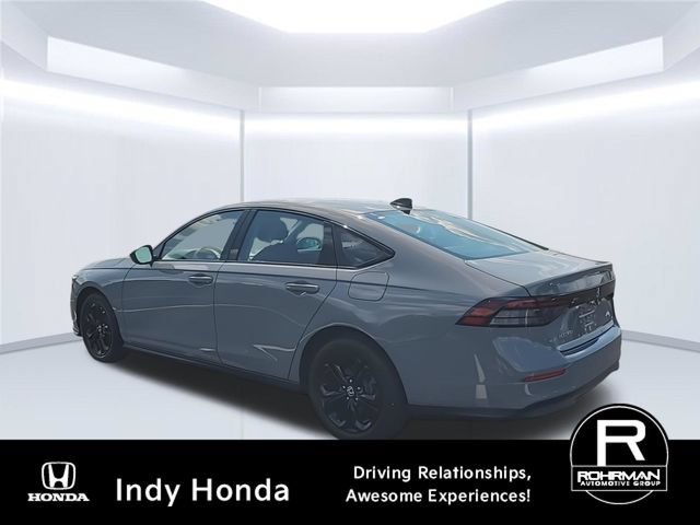 Certified 2025 Honda Accord SE image 6