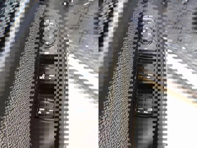 Used 2025 Chevrolet TrailBlazer LT image 18