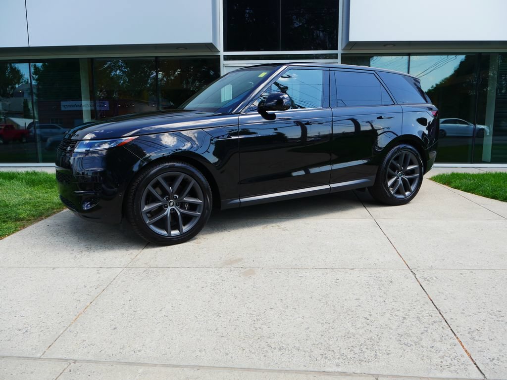 Used 2024 Land Rover Range Rover Sport SE AWD/4WD image 1