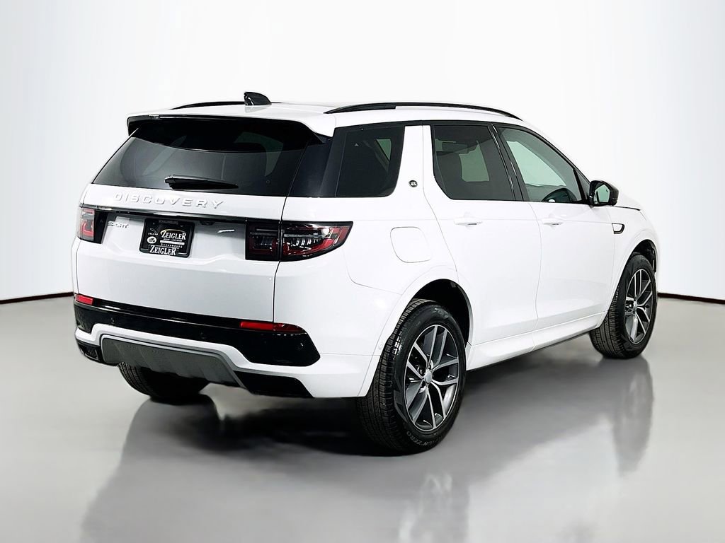 Certified 2025 Land Rover Discovery Sport S image 5