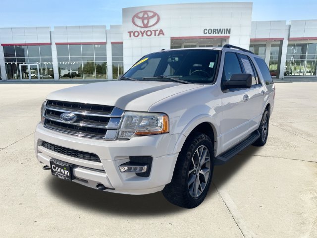 Used 2017 Ford Expedition XLT w/ Equipment Group 202A AWD/4WD image 7