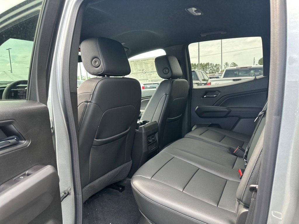 New 2025 GMC Canyon Elevation w/ Convenience Package image 23