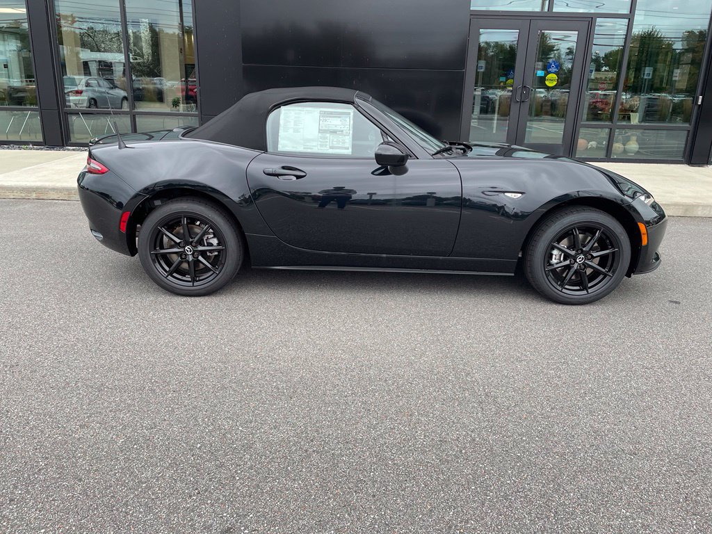 New 2026 MAZDA MX-5 Miata Sport RWD image 5