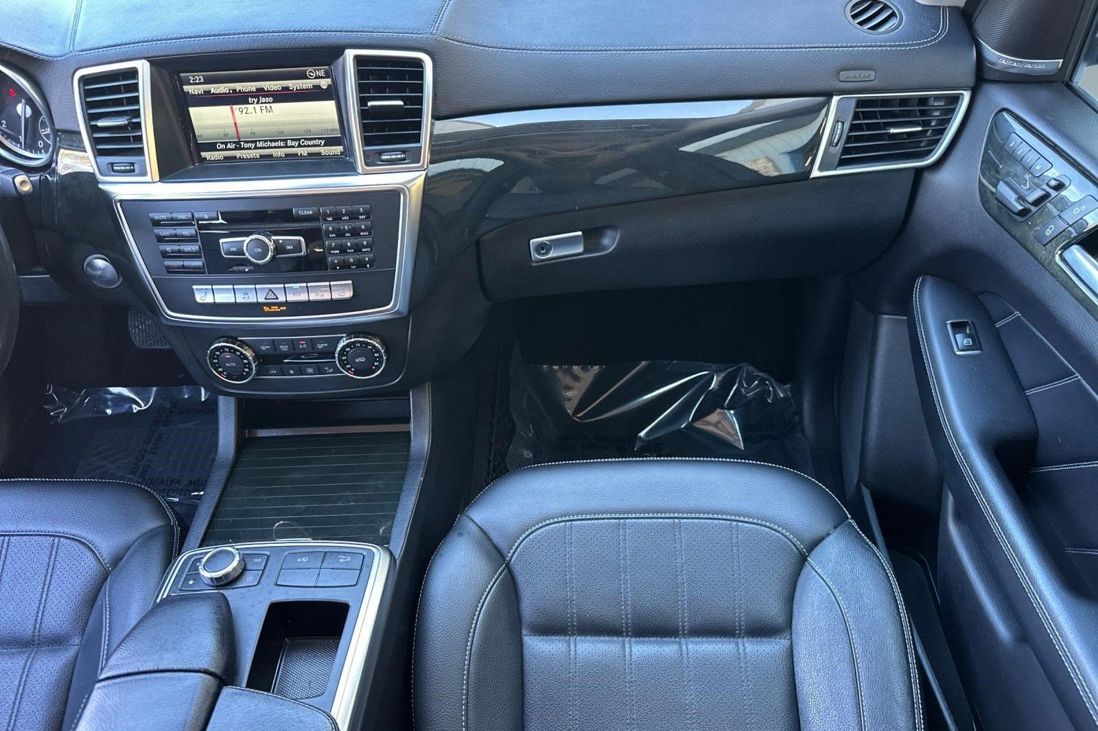 Used 2016 Mercedes-Benz GL 450 4MATIC image 31