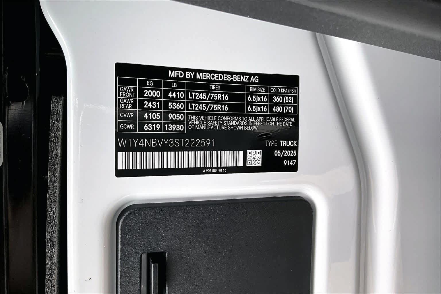 New 2025 Mercedes-Benz Sprinter 2500 image 17