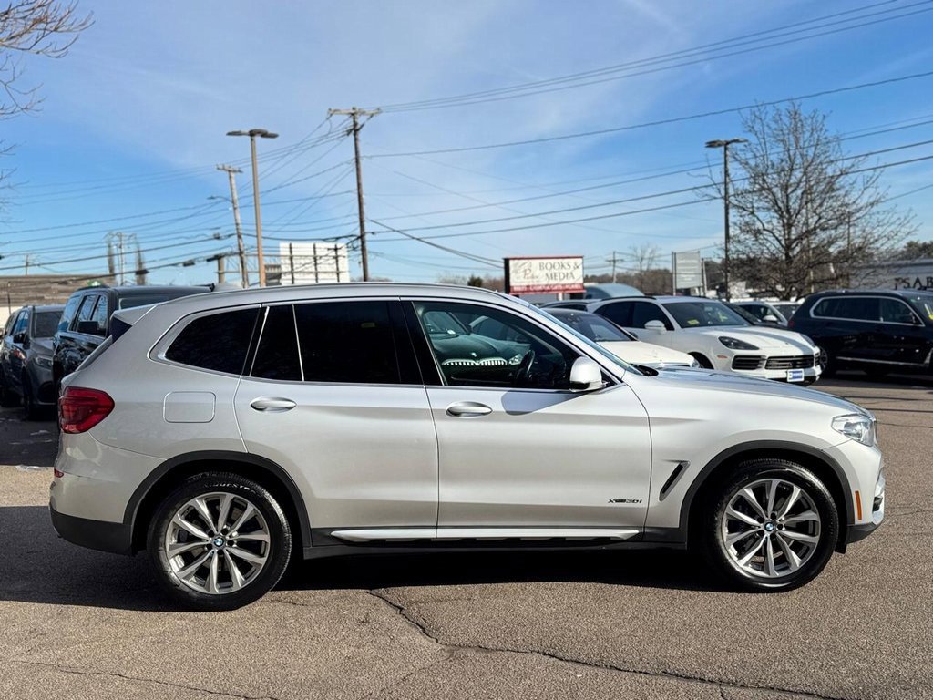 Used 2018 BMW X3 xDrive30i image 7
