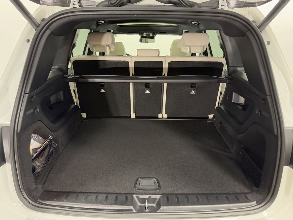 Certified 2024 Mercedes-Benz EQB 350 4MATIC SUV image 28