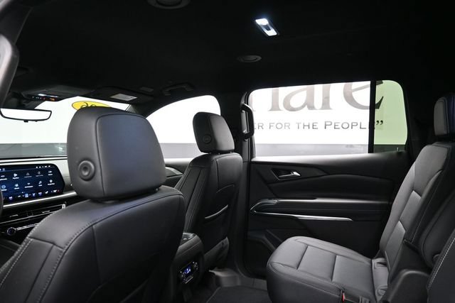 Used 2026 Chevrolet Traverse LT w/ Driver Confidence Package FWD image 27