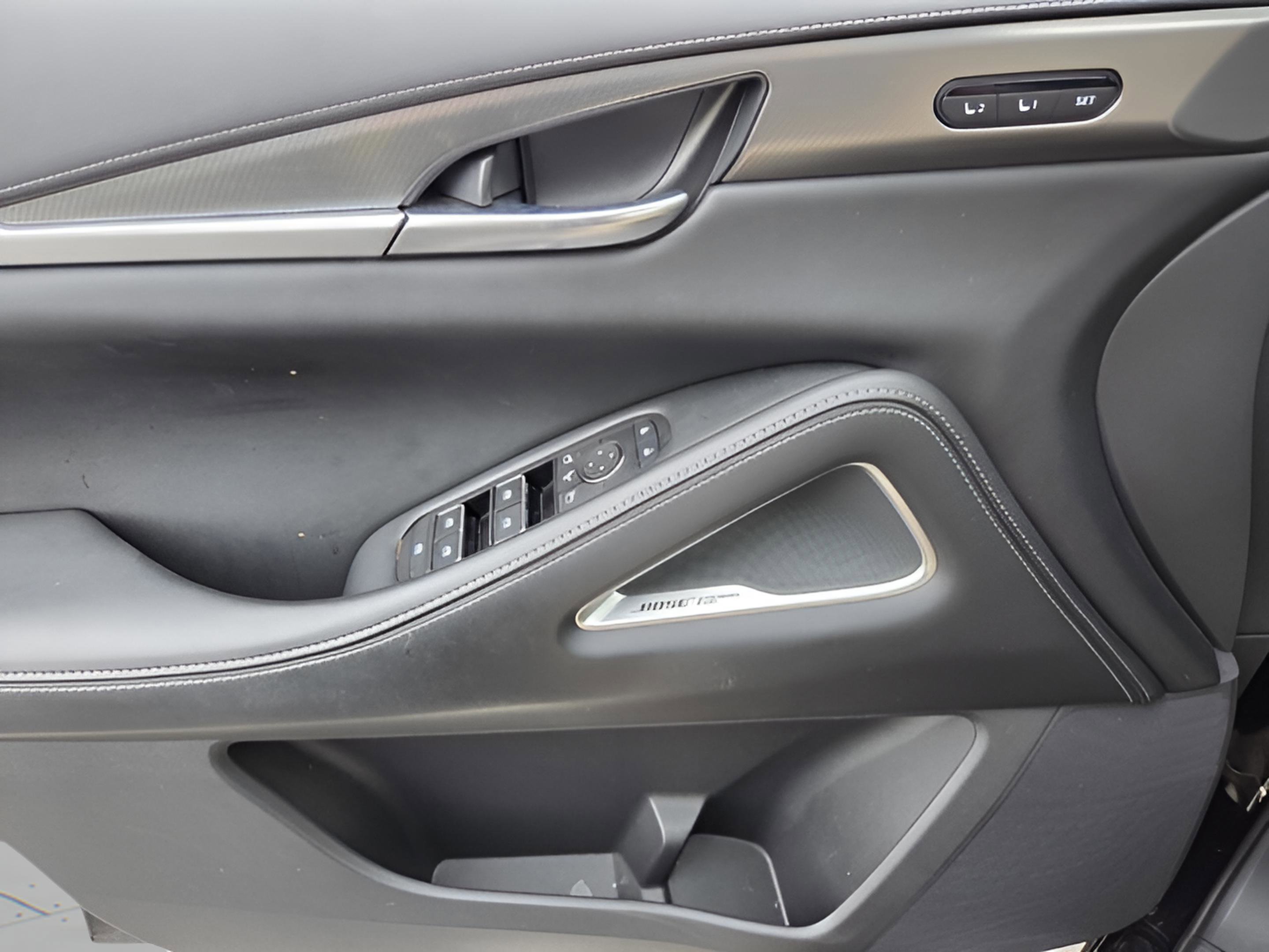 Used 2023 INFINITI QX60 Luxe w/ Vision Package image 25