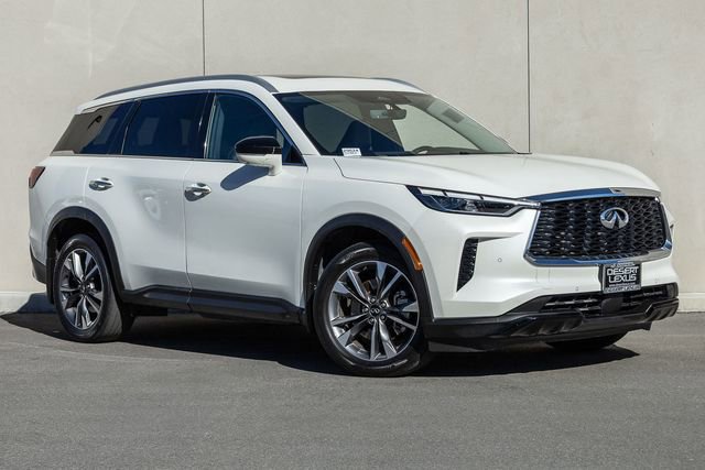 Used 2023 INFINITI QX60 Luxe AWD/4WD image 18