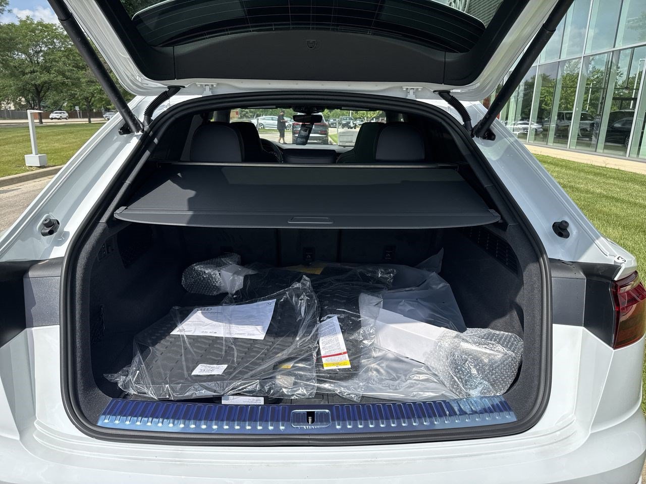 New 2026 Audi Q8 Prestige AWD/4WD image 34