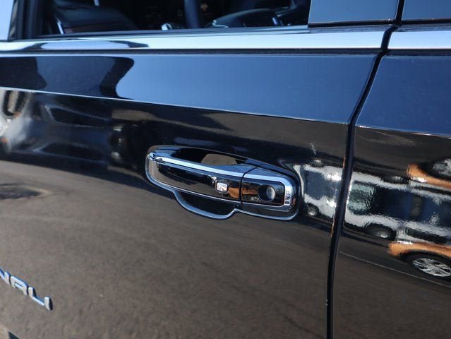 New 2026 GMC Yukon XL Denali w/ Sun & Power Step Package AWD/4WD image 20