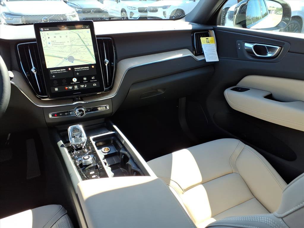 New 2026 Volvo XC60 B5 Core w/ Climate Package image 11
