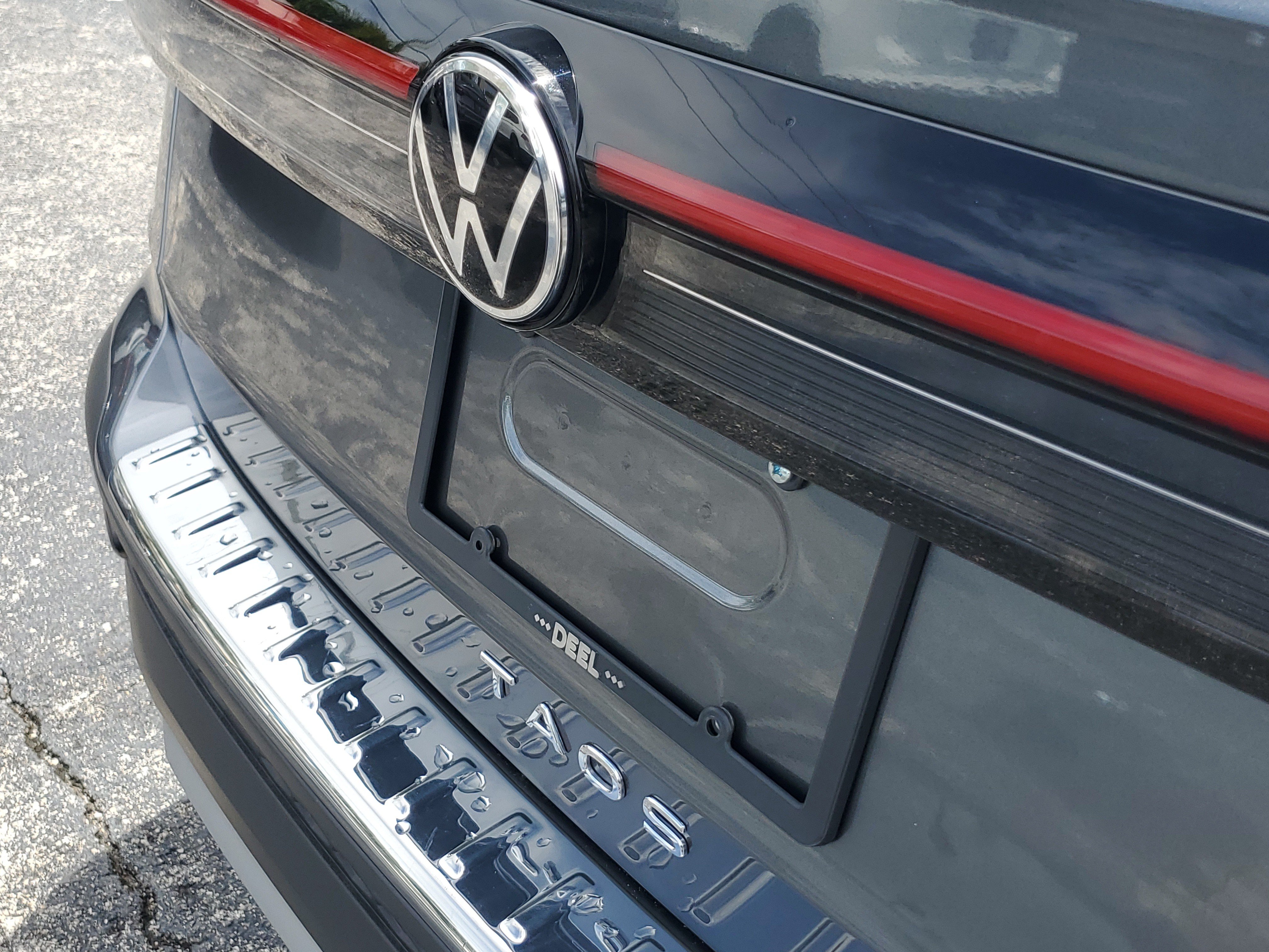 Used 2025 Volkswagen Taos S FWD image 10