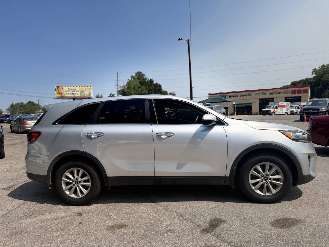 Used 2020 Kia Sorento L FWD image 4