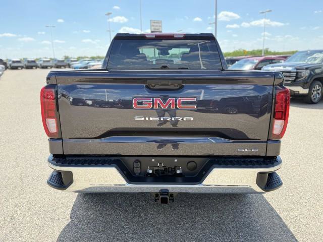 New 2026 GMC Sierra 1500 SLE image 7