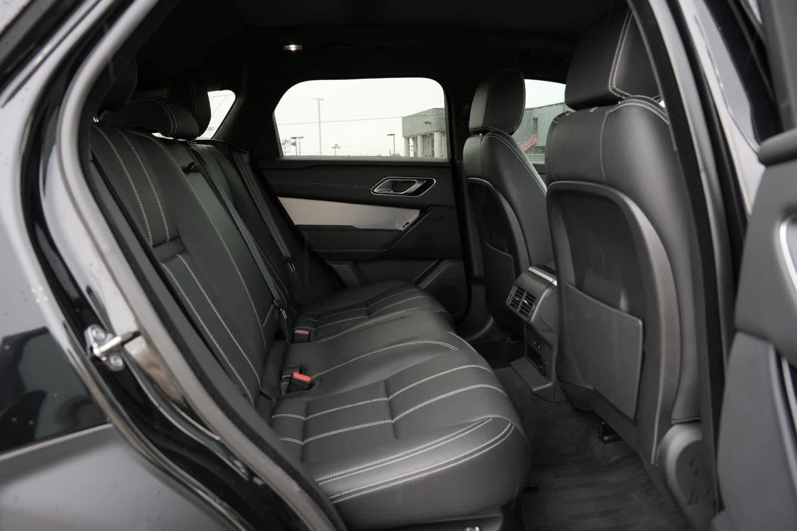 Used 2023 Land Rover Range Rover Velar R-Dynamic S AWD/4WD image 20
