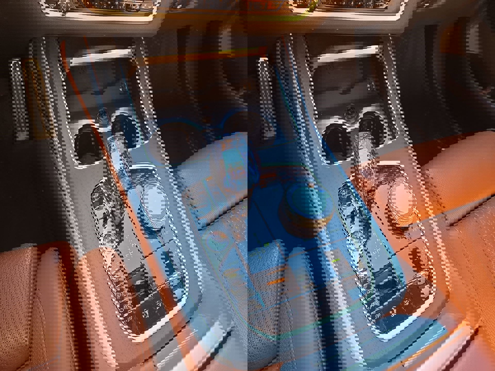 Used 2022 BMW X7 xDrive40i w/ M Sport Package image 22