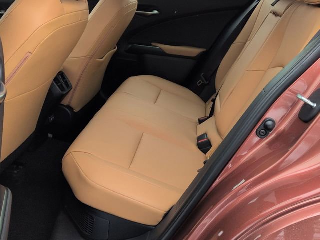 Used 2025 Lexus UX 300h AWD image 25