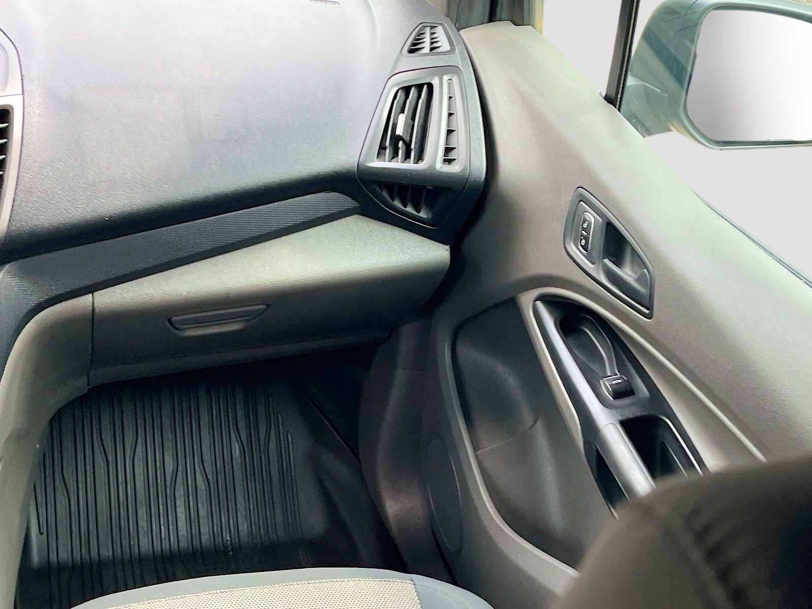 Used 2021 Ford Transit Connect XL FWD image 21