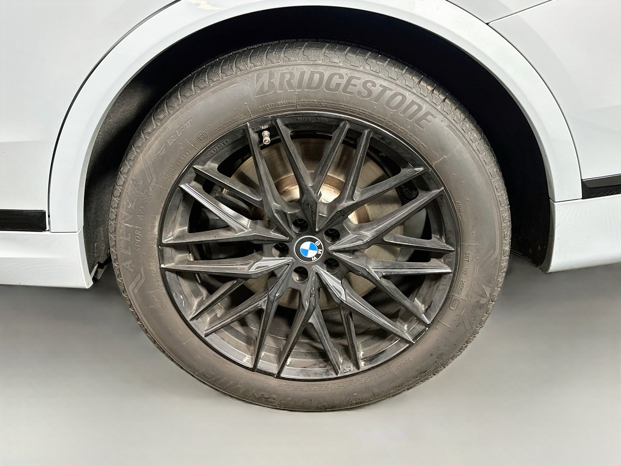 Used 2023 BMW X7 M60i w/ Executive Package AWD/4WD image 33