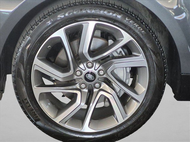 Used 2021 Land Rover Range Rover Sport HSE Silver Edition AWD/4WD image 25