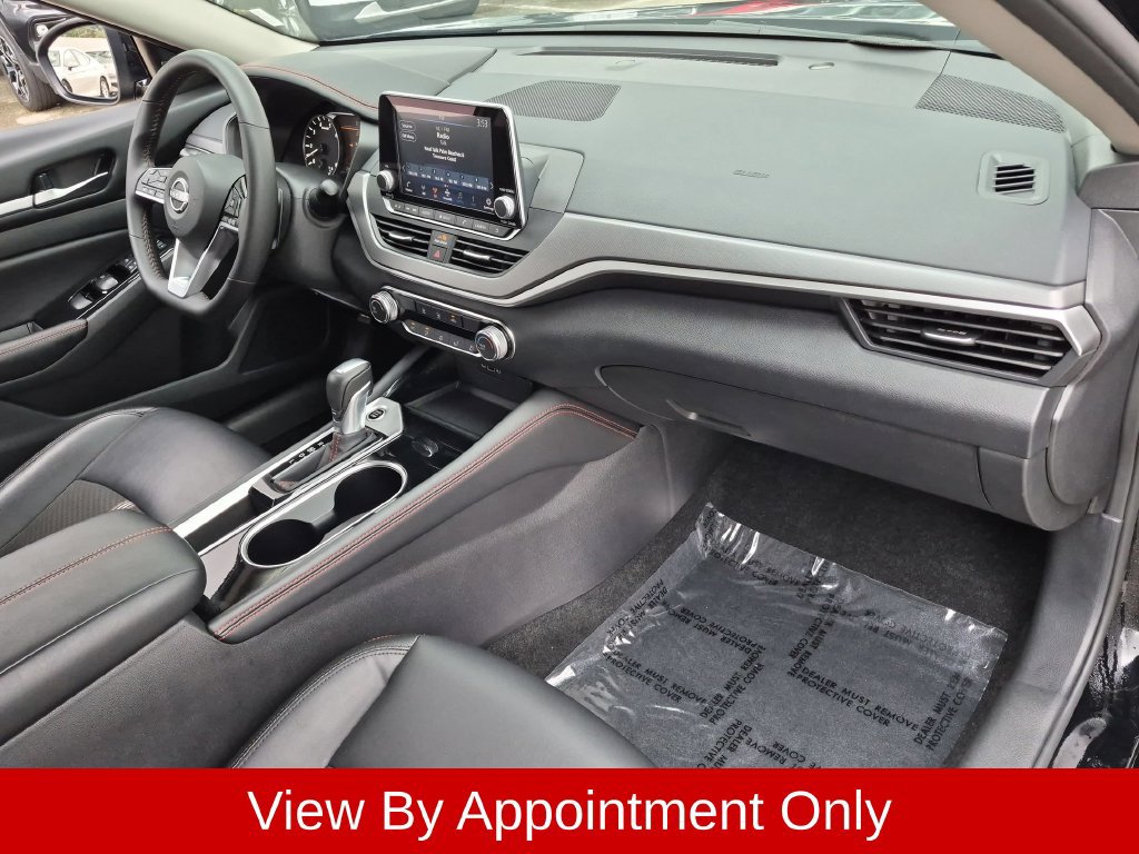 Used 2025 Nissan Altima 2.5 SR FWD image 31