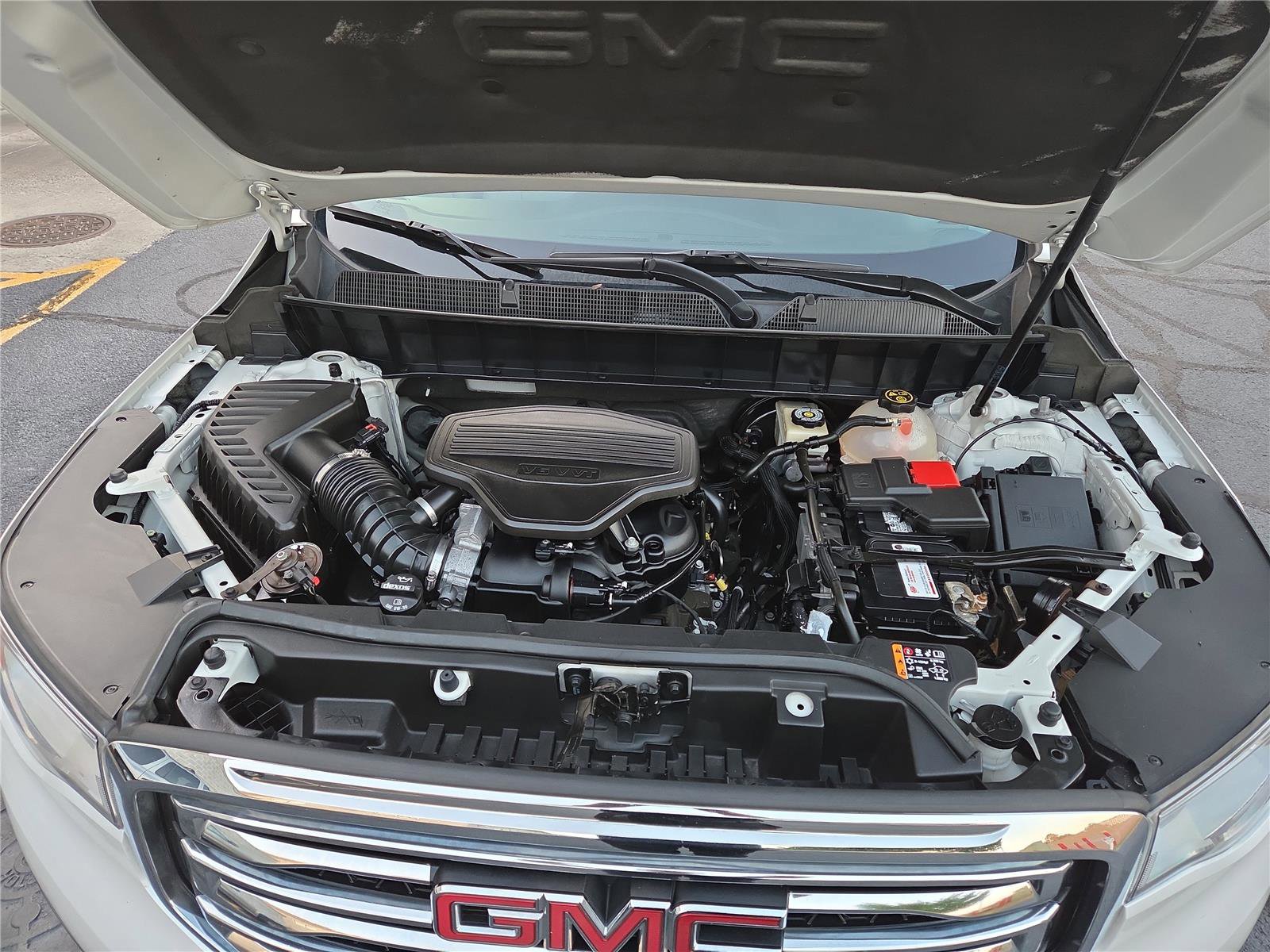 Used 2017 GMC Acadia SLT image 9