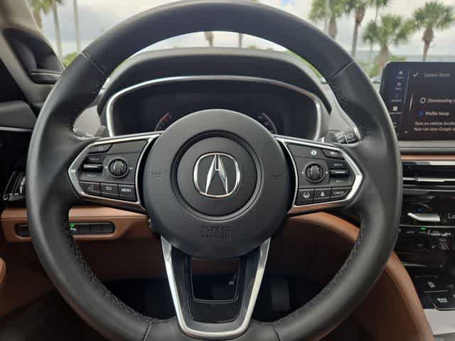 Certified 2025 Acura MDX FWD w/ Technology Package image 24