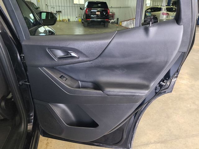 Used 2026 Chevrolet Equinox LT AWD/4WD image 27