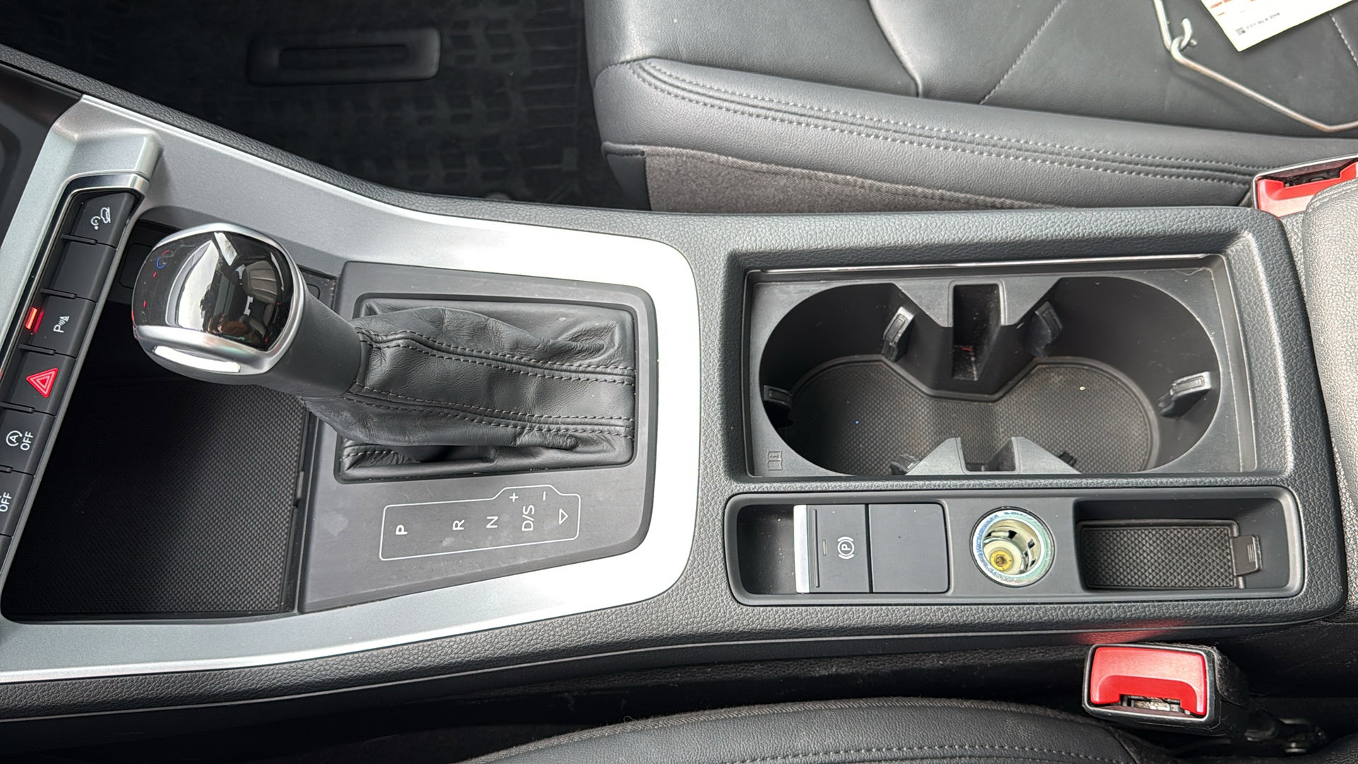 Used 2021 Audi Q3 2.0T Premium w/ Convenience Package image 23