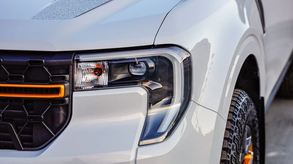 Used 2025 Ford Maverick Tremor image 5