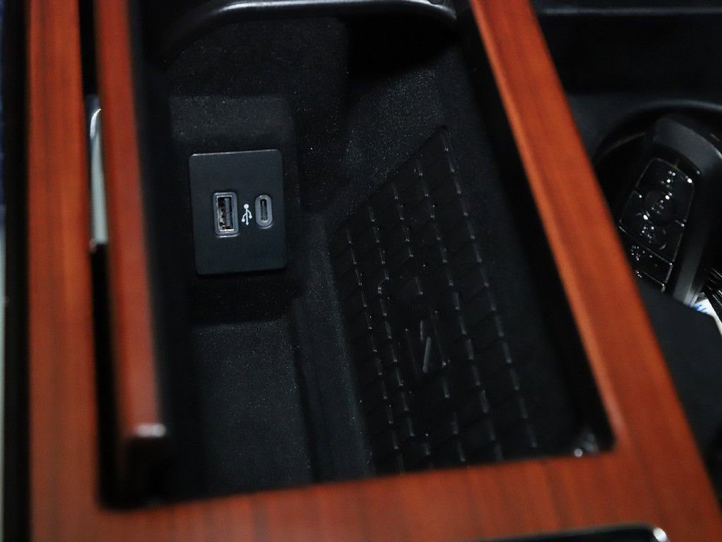 Used 2022 Lincoln Navigator Reserve image 30