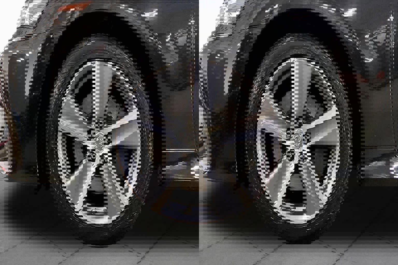 Used 2018 Lexus GS 350 AWD w/ Premium Package image 11