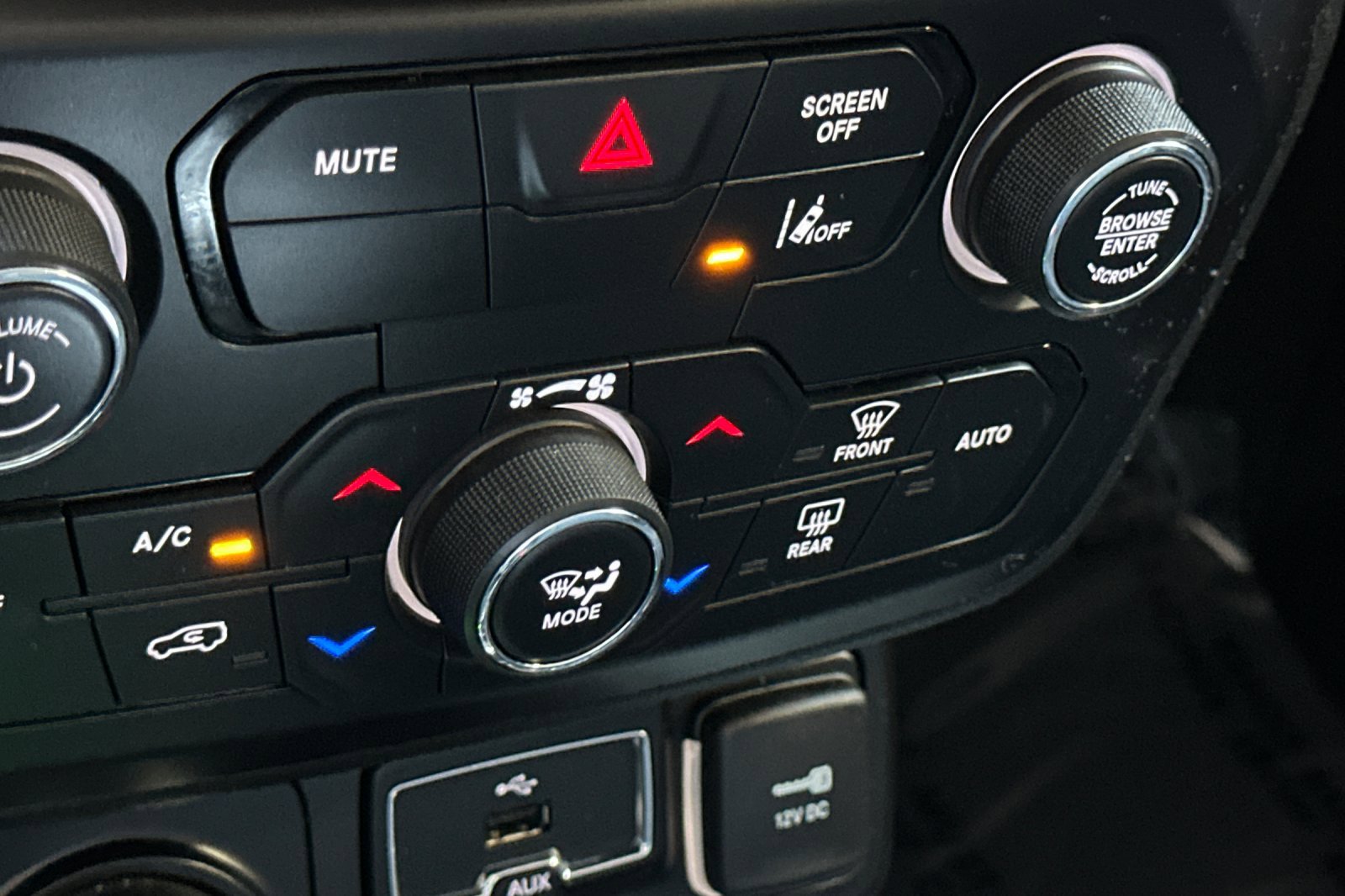 Used 2022 Jeep Renegade Latitude image 30