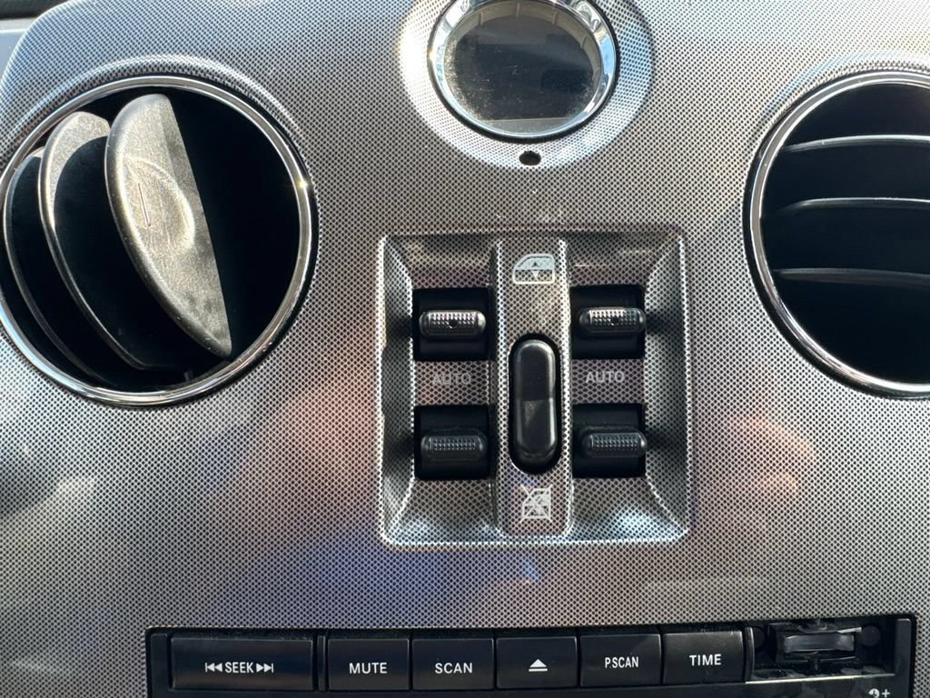 Used 2008 Chrysler PT Cruiser Limited FWD image 15