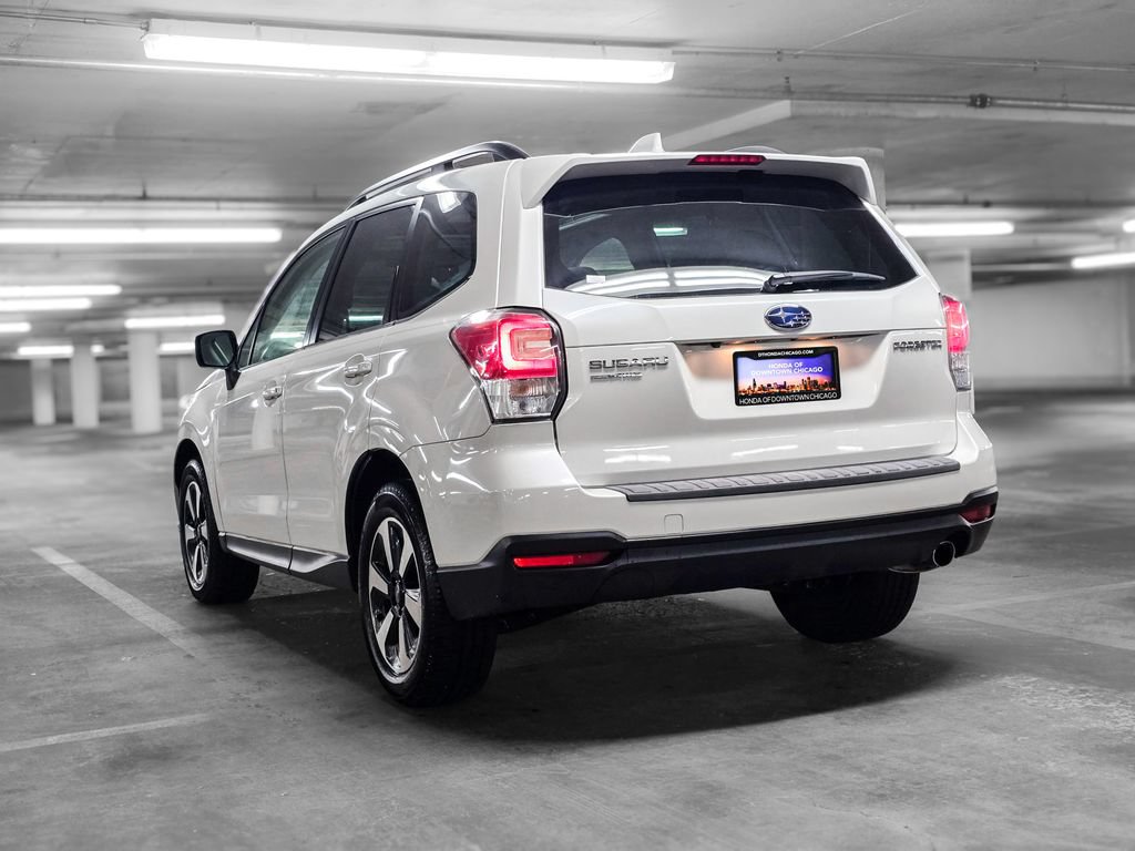 Used 2018 Subaru Forester 2.5i Limited AWD/4WD image 5
