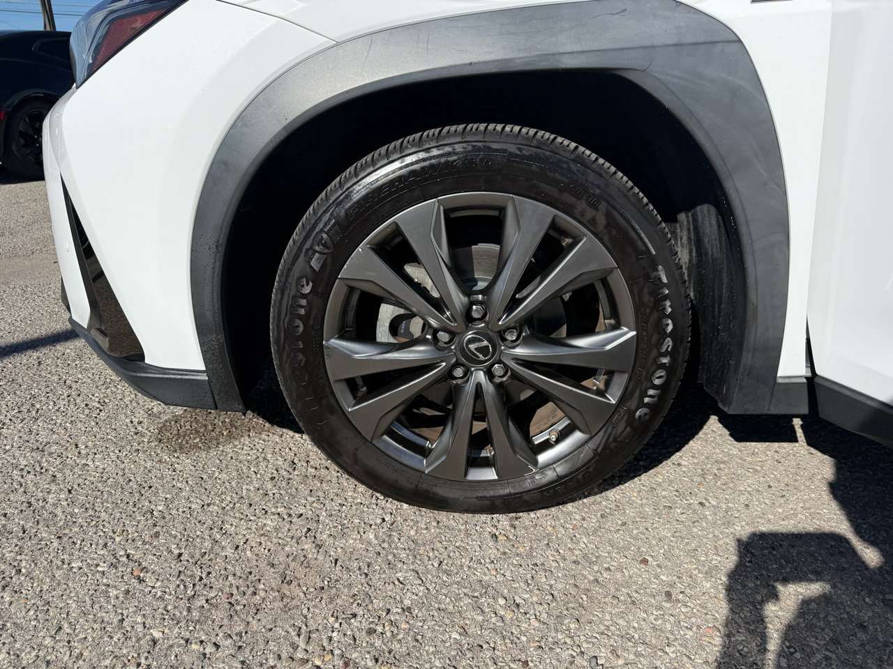 Used 2019 Lexus UX 200 F Sport image 28