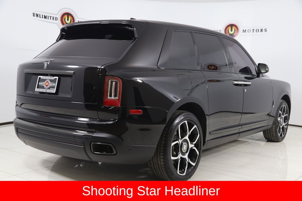 Used 2024 Rolls-Royce Cullinan Black Badge AWD/4WD image 3