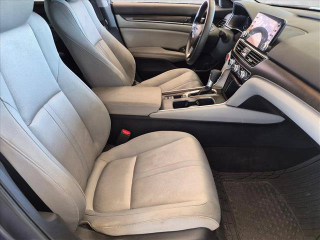Used 2019 Honda Accord EX image 19