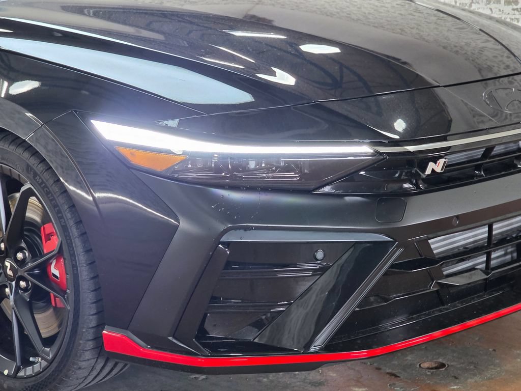 New 2026 Hyundai Elantra N FWD image 9