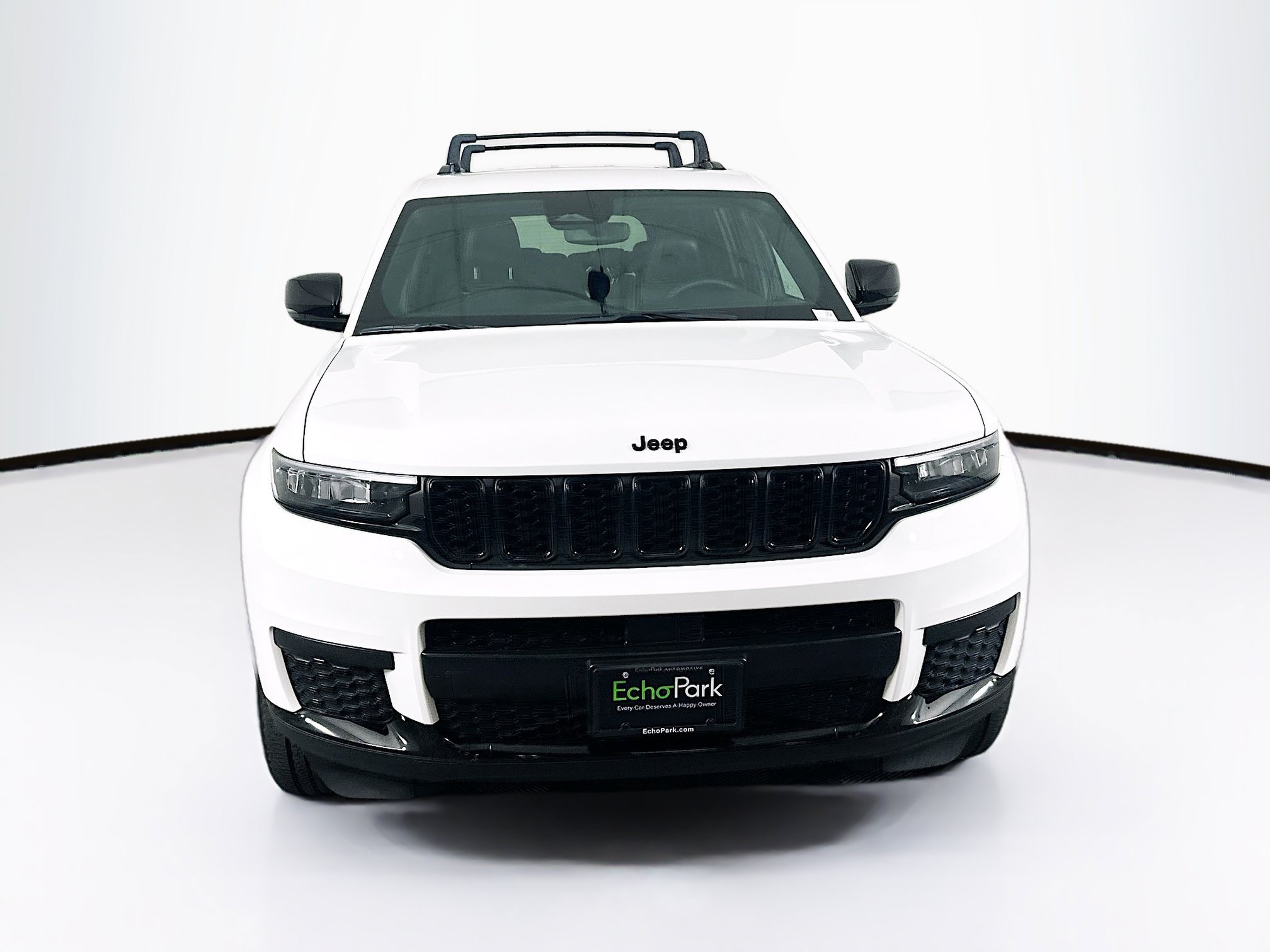 Used 2023 Jeep Grand Cherokee L Laredo AWD/4WD image 2