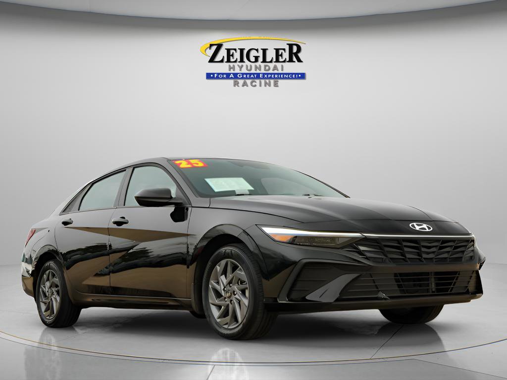 Certified 2025 Hyundai Elantra Blue