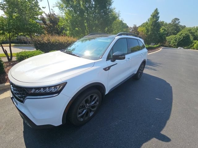 Used 2021 Kia Sorento EX w/ EX AWD X-Line Package image 3