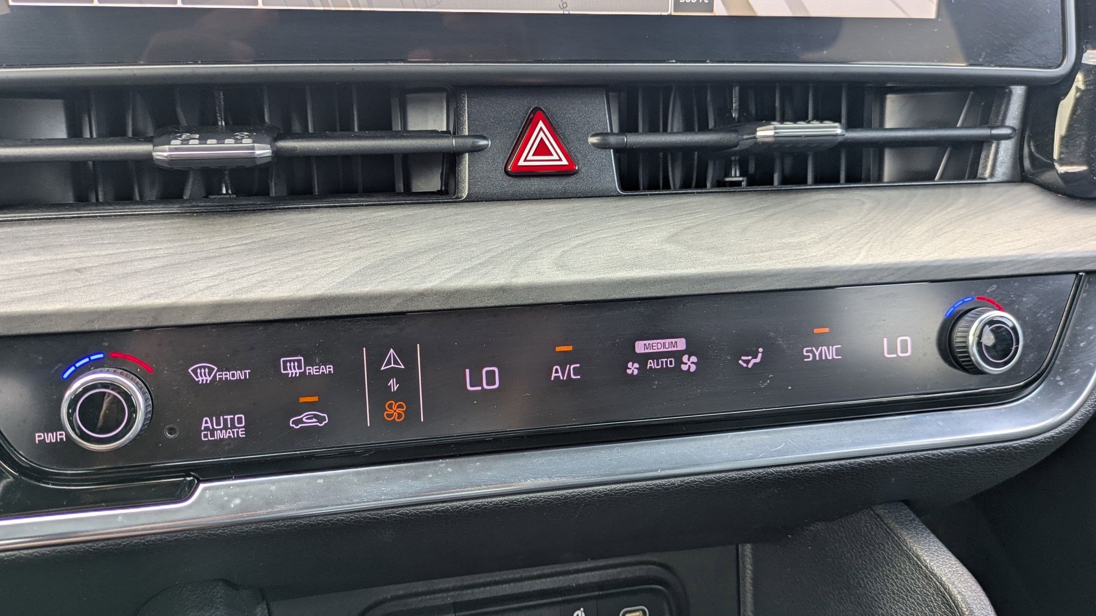 Used 2023 Kia Sportage X-Line w/ X-Line Premium Package image 22