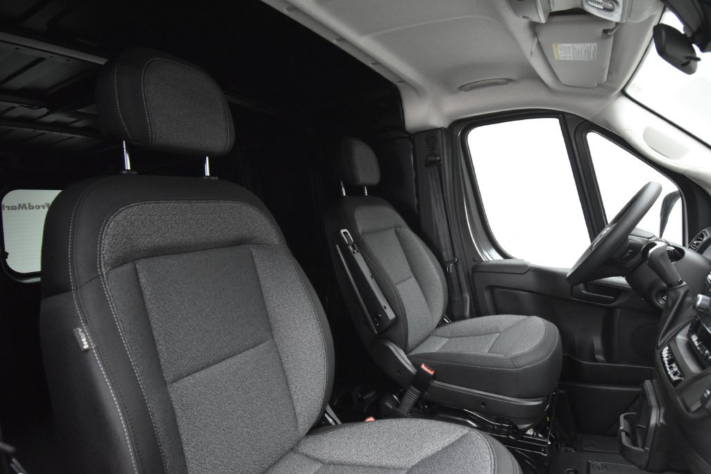 New 2027 RAM ProMaster 1500 w/ Convenience Group FWD image 16